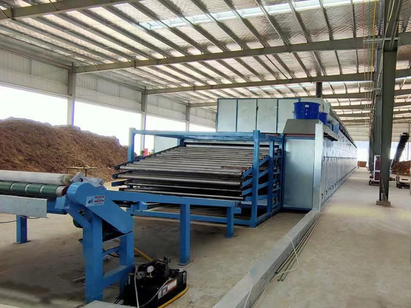 4 deck veneer drying machine.jpg